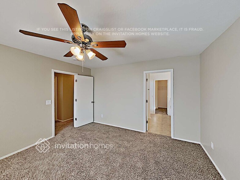 Building Photo - 16008 W Vogel Ave