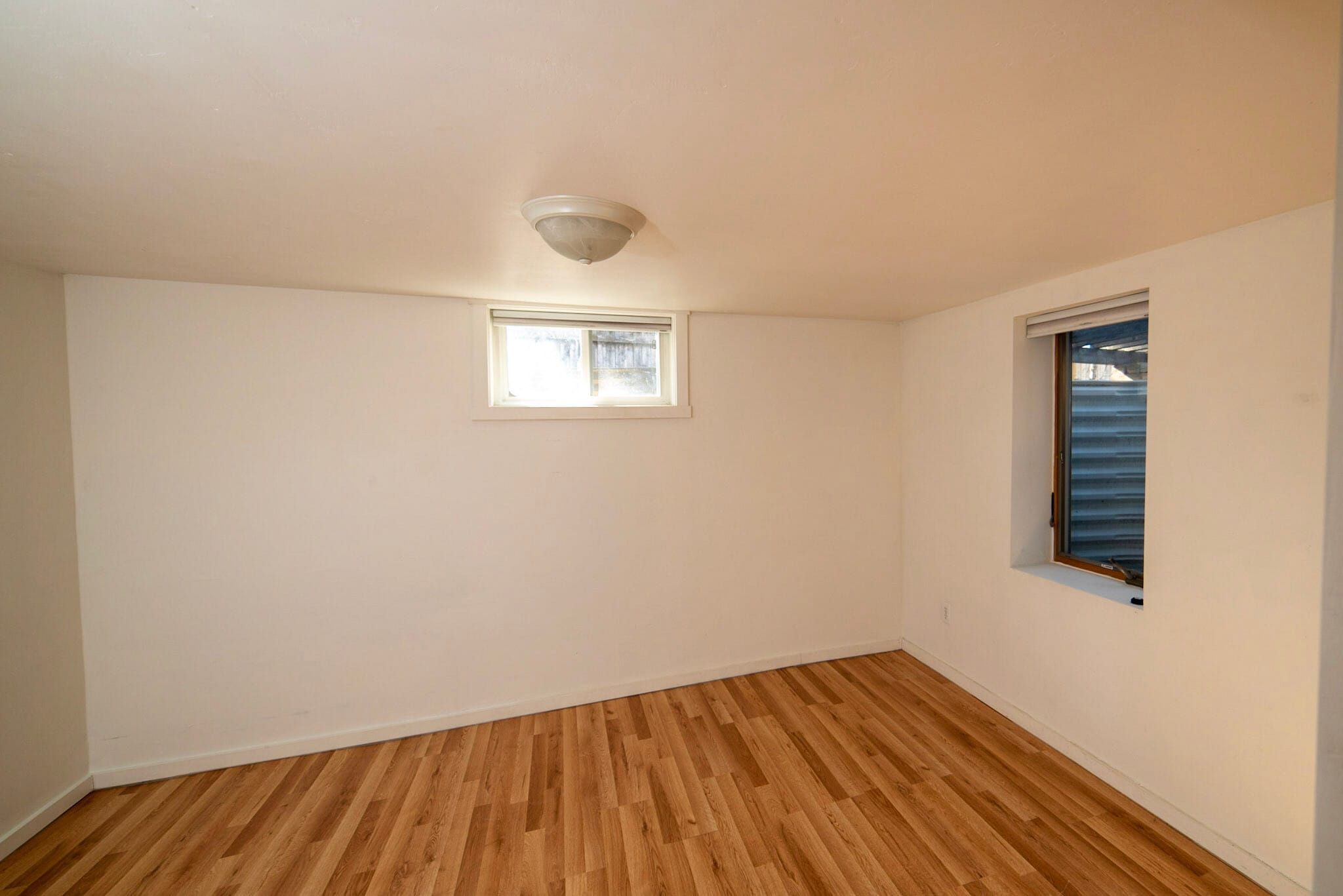 Building Photo - 330 Benton Ave