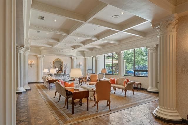 Building Photo - 6335 W Northwest Hwy