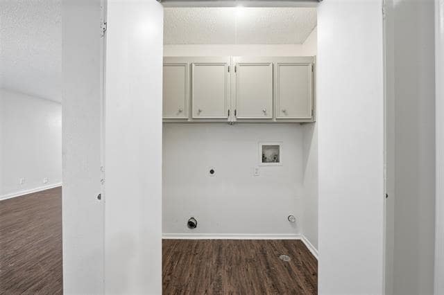 Building Photo - 2728 Westchester Dr