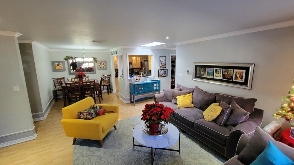 Living Room/Dining - 780 River Rd