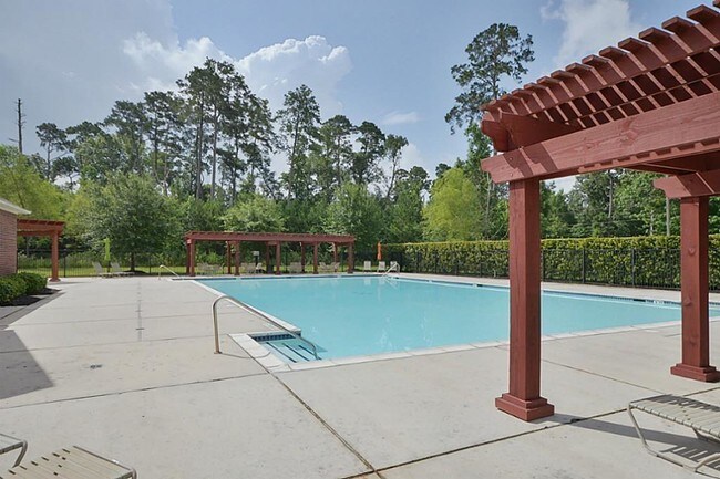 Building Photo - 2811 Foster Hill Dr