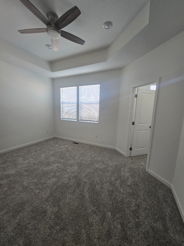 Building Photo - 5387 Euclid Dr