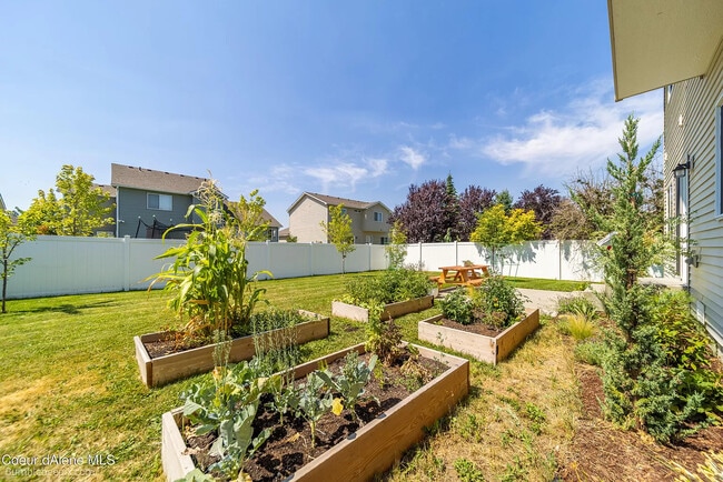 Building Photo - 2766 W Loire Dr