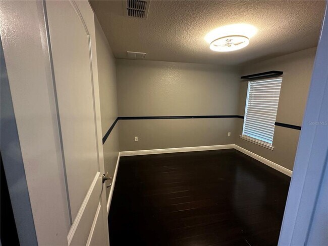 Building Photo - 1555 Blue Sky Blvd