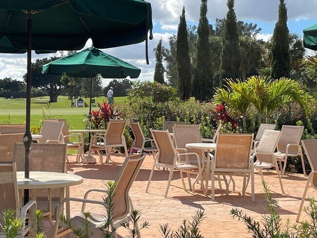 Building Photo - 8900 Washington St