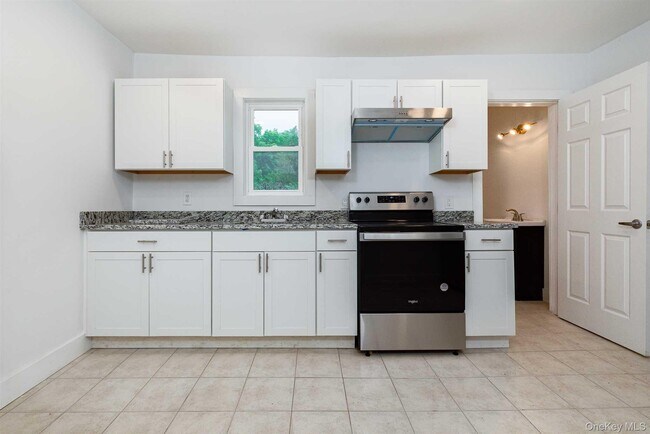 Building Photo - 681 NY-216