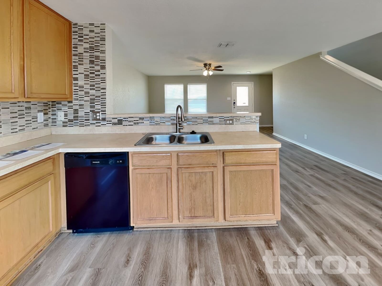 Building Photo - 7923 Horse Hollow