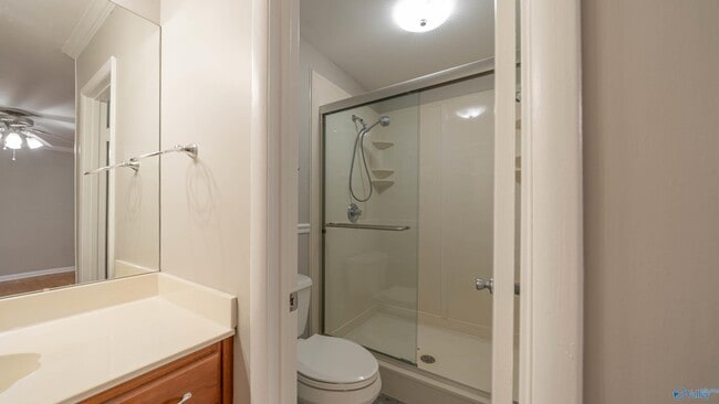 Building Photo - 608 Mountain Gap Dr SE