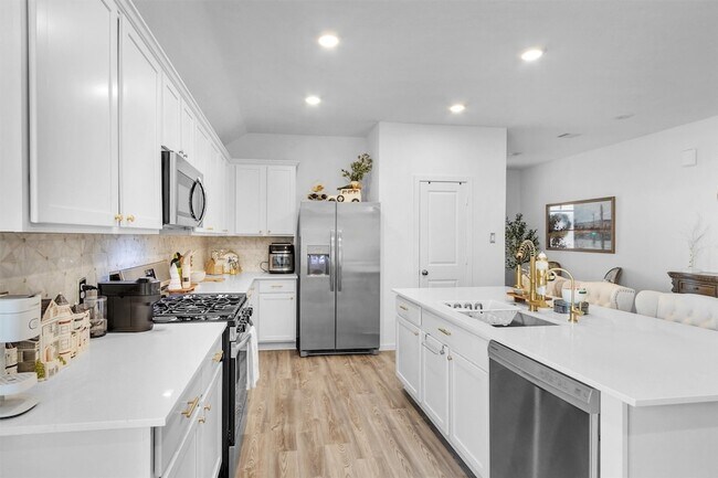 Building Photo - 8217 Boundary Waters Dr