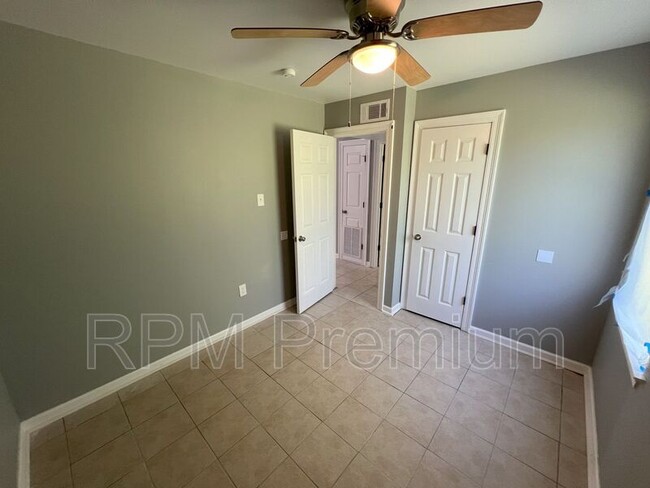 Building Photo - 5149 Baker Blvd