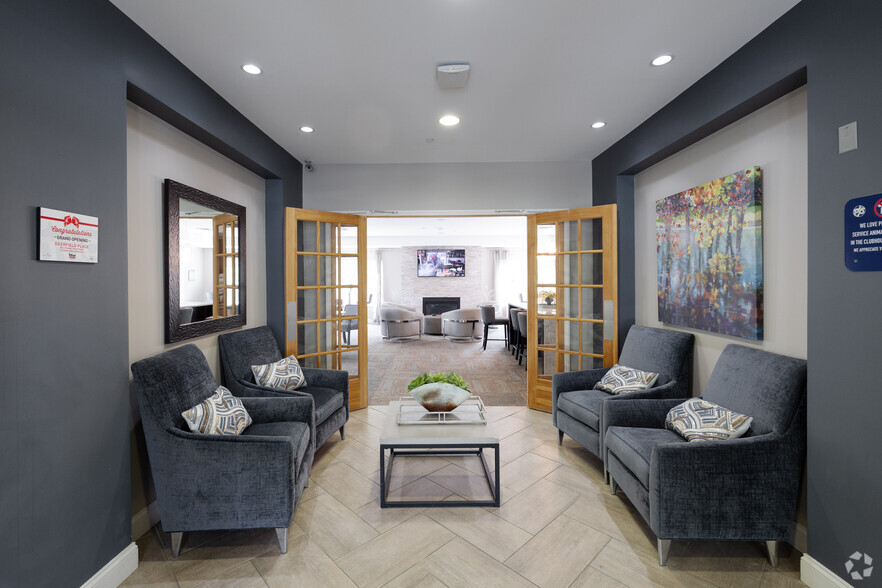 Main building Lobby - Deerfield Place