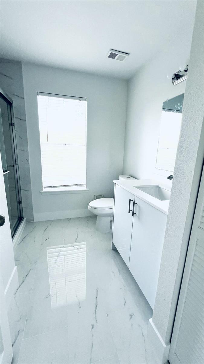 Building Photo - 1825 Palm Cove Blvd