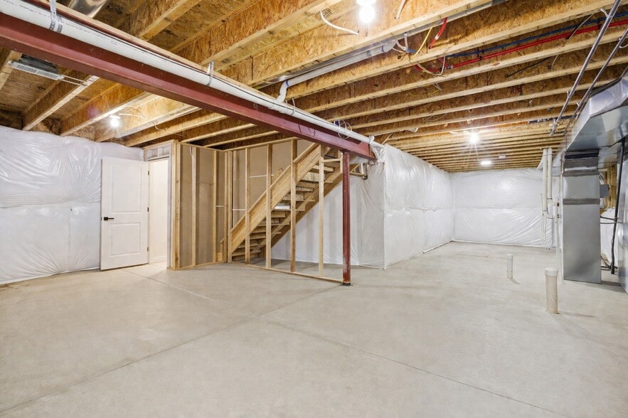 Building Photo - 782 S Settlers Dr