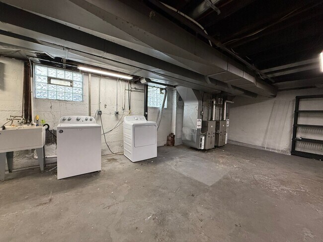 Building Photo - Updated 1-BR Apartment Now Available in Munhall/Homestead!