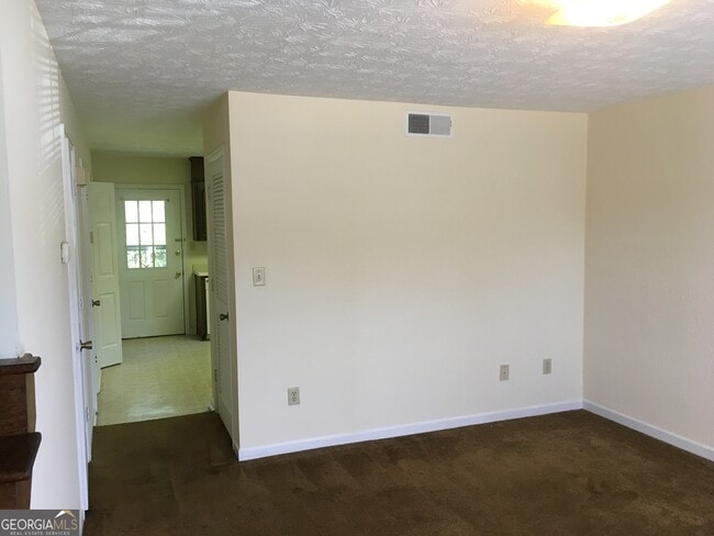 Building Photo - 1190 Mars Hill Rd