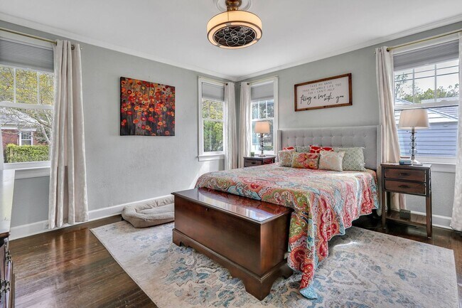 Building Photo - Beautiful Home in Desirable Ardsley Park