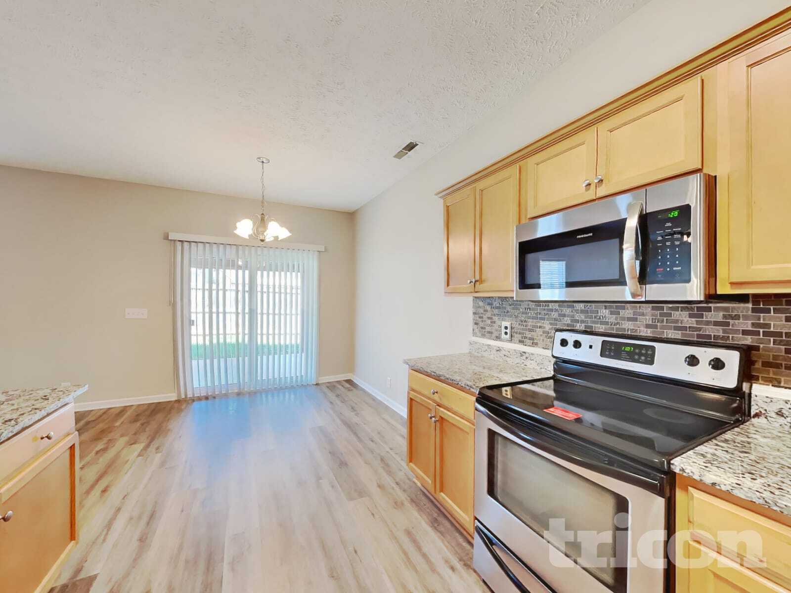 Building Photo - 1456 Colyn Avenue