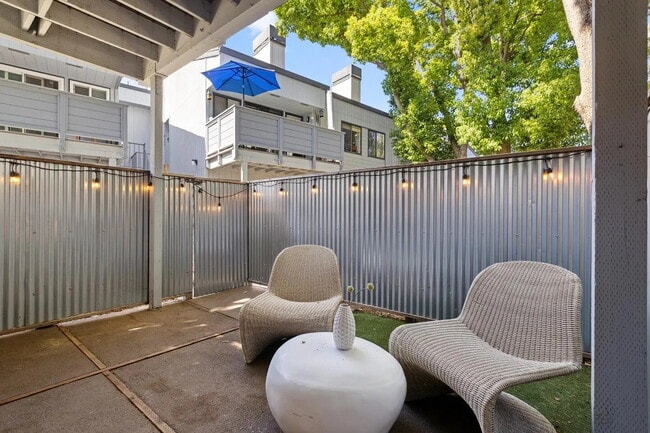 Building Photo - "Chic 1-Bedroom San Jose Retreat with Luxu...