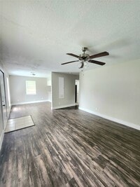 Building Photo - 9110 Kentshire Dr
