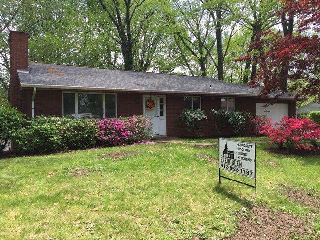 Building Photo - 2 Bed 3 Bath Single Family Home For Rent i...