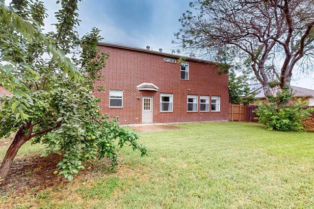 Building Photo - 2305 Sumac Ct
