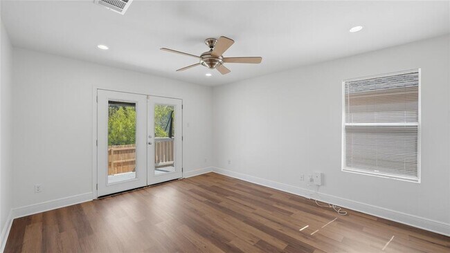 Building Photo - 11309 Autumn Ash Dr