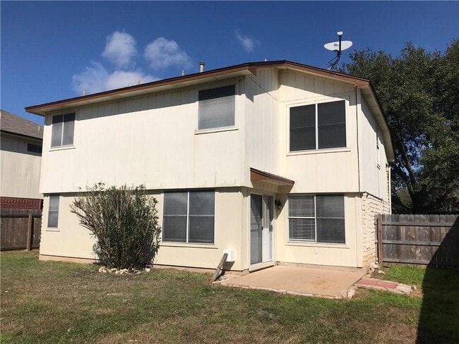 Building Photo - 4507 Hoffman Dr