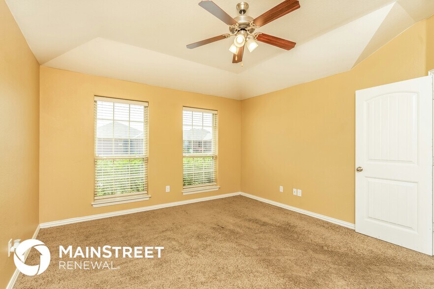 Building Photo - 7657 Hollow Point Dr