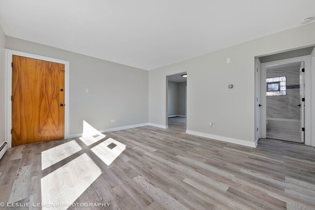 Building Photo - 7653 Roberts Rd