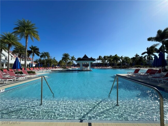 Building Photo - 6984 Saona CT