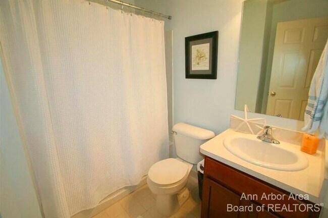 Building Photo - 3012 Orinoco Ln
