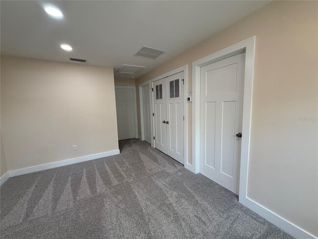 Building Photo - 4409 NW 31st Ave