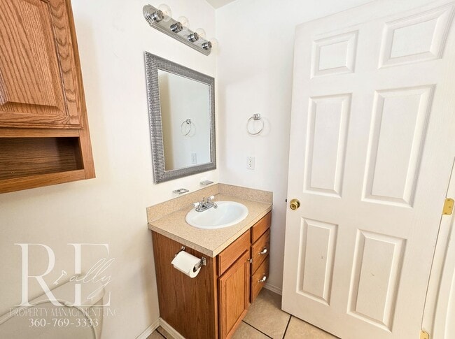 Building Photo - 3-Bed Townhome w/ Private Outdoor Spaces &...