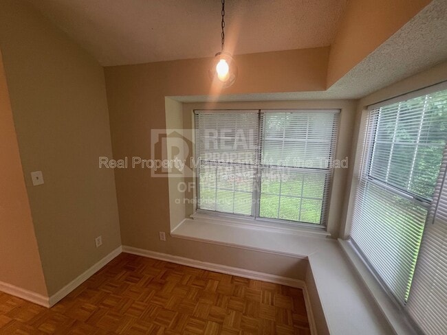 Building Photo - 3607 McCuiston Rd