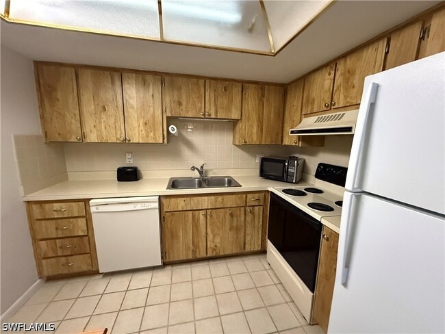 Building Photo - 6136 Whiskey Creek Dr