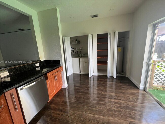 Building Photo - 17018 SW 138th Ct