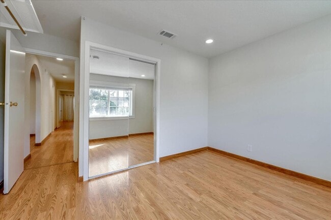 Building Photo - 2651 Poplarwood Way