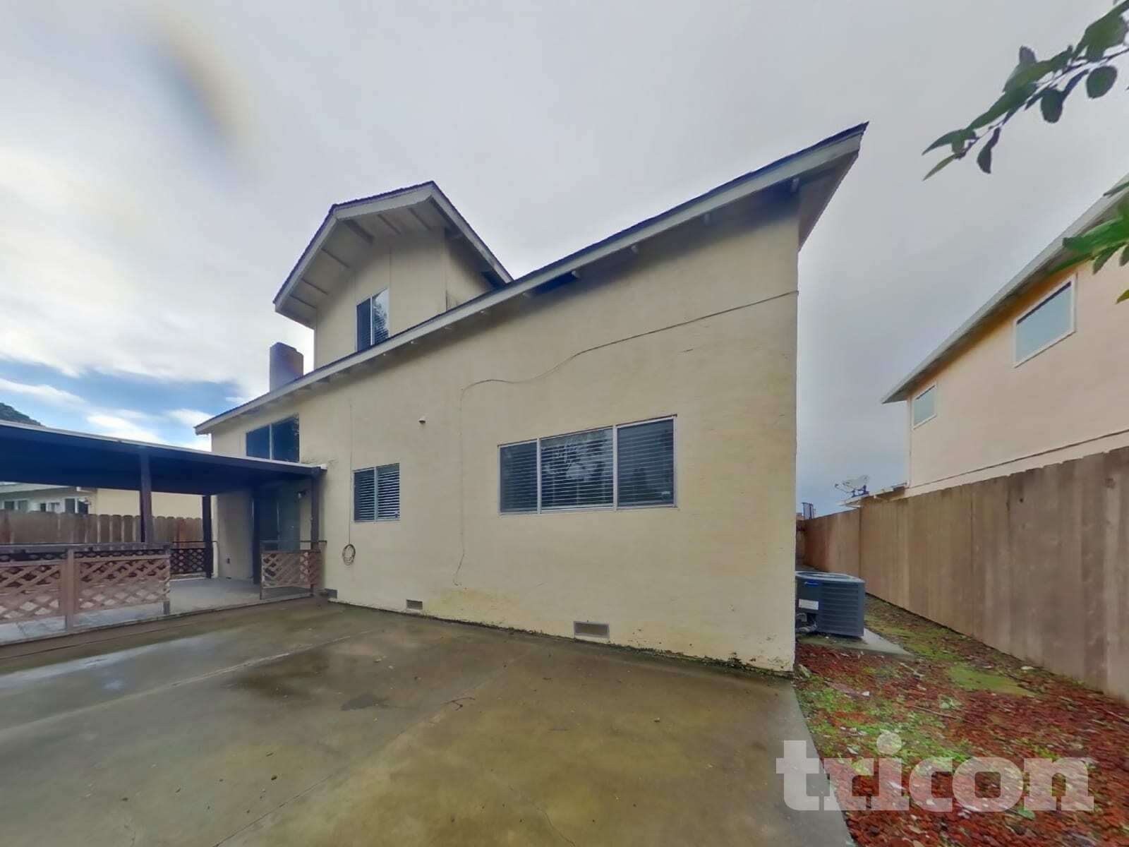 Building Photo - 110 Inverness Dr