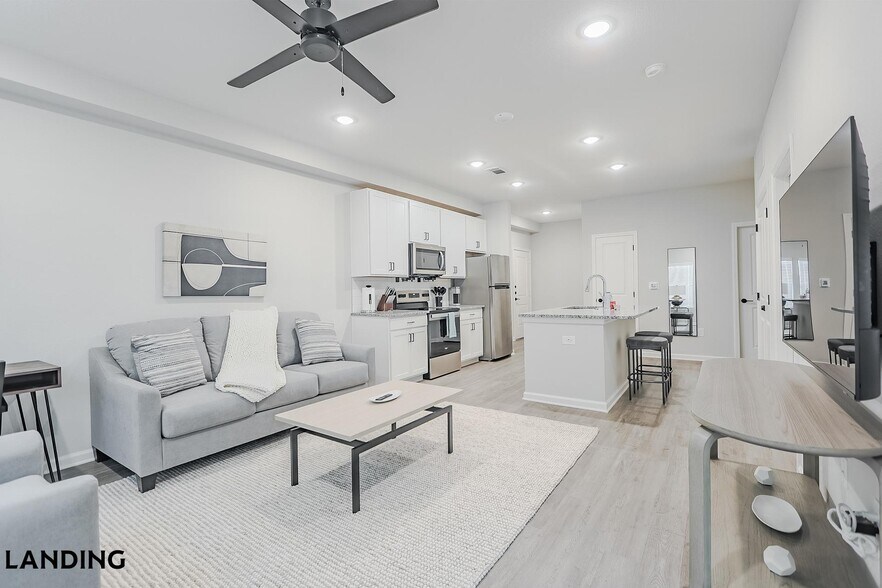 Building Photo - 1650 Harris Hill Rd