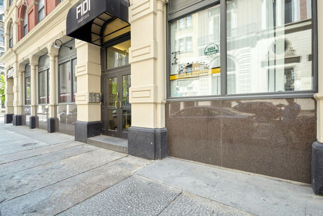 Building Photo - 153 Milk St