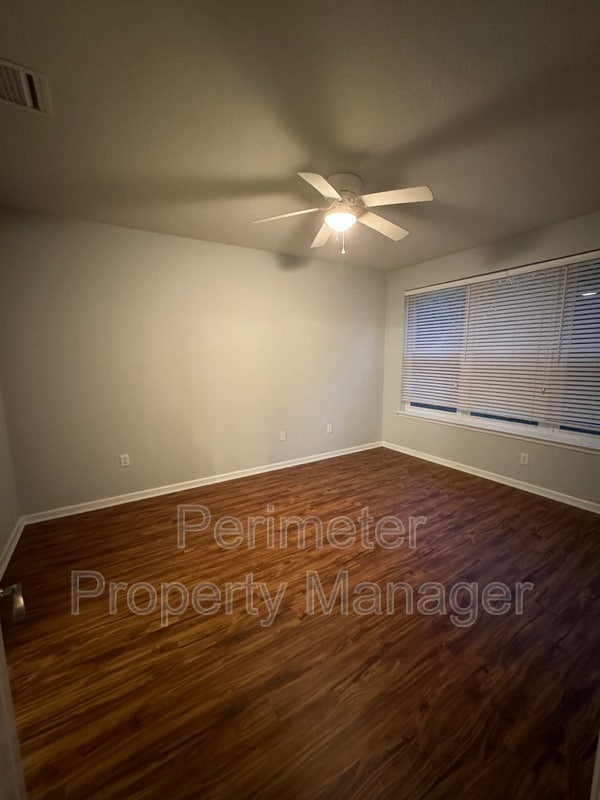 Building Photo - 8583 Little Swift Cir