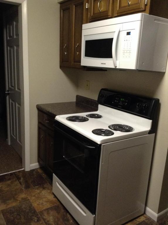 Building Photo - 3130 Autumn Ridge Ct