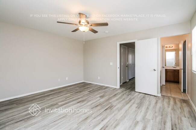 Building Photo - 3023 S 101st Ave