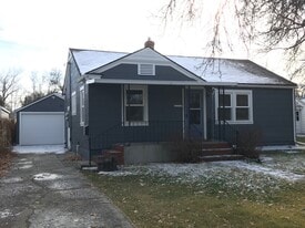 Building Photo - 616 Yellowstone Ave