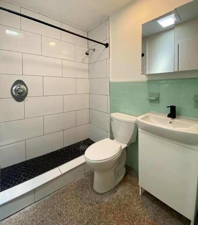 Building Photo - Winter Park 3 Bed, 2 Bath Home in Eastbroo...