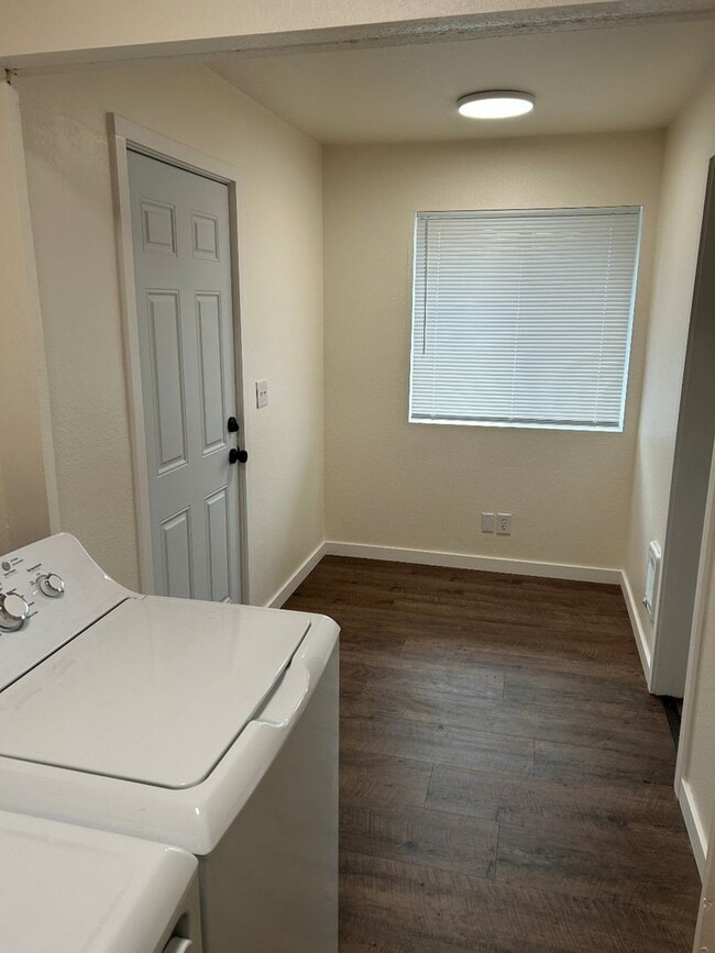 Building Photo - ScreenFirstStrike