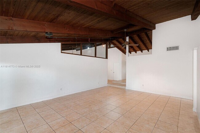 Building Photo - 9022 SW 78th Pl