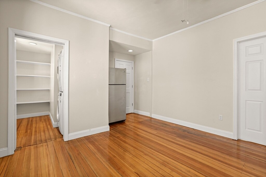 Building Photo - 17 Farquhar St