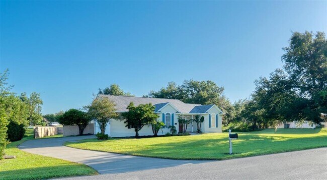 Building Photo - 37015 Waldo Dr
